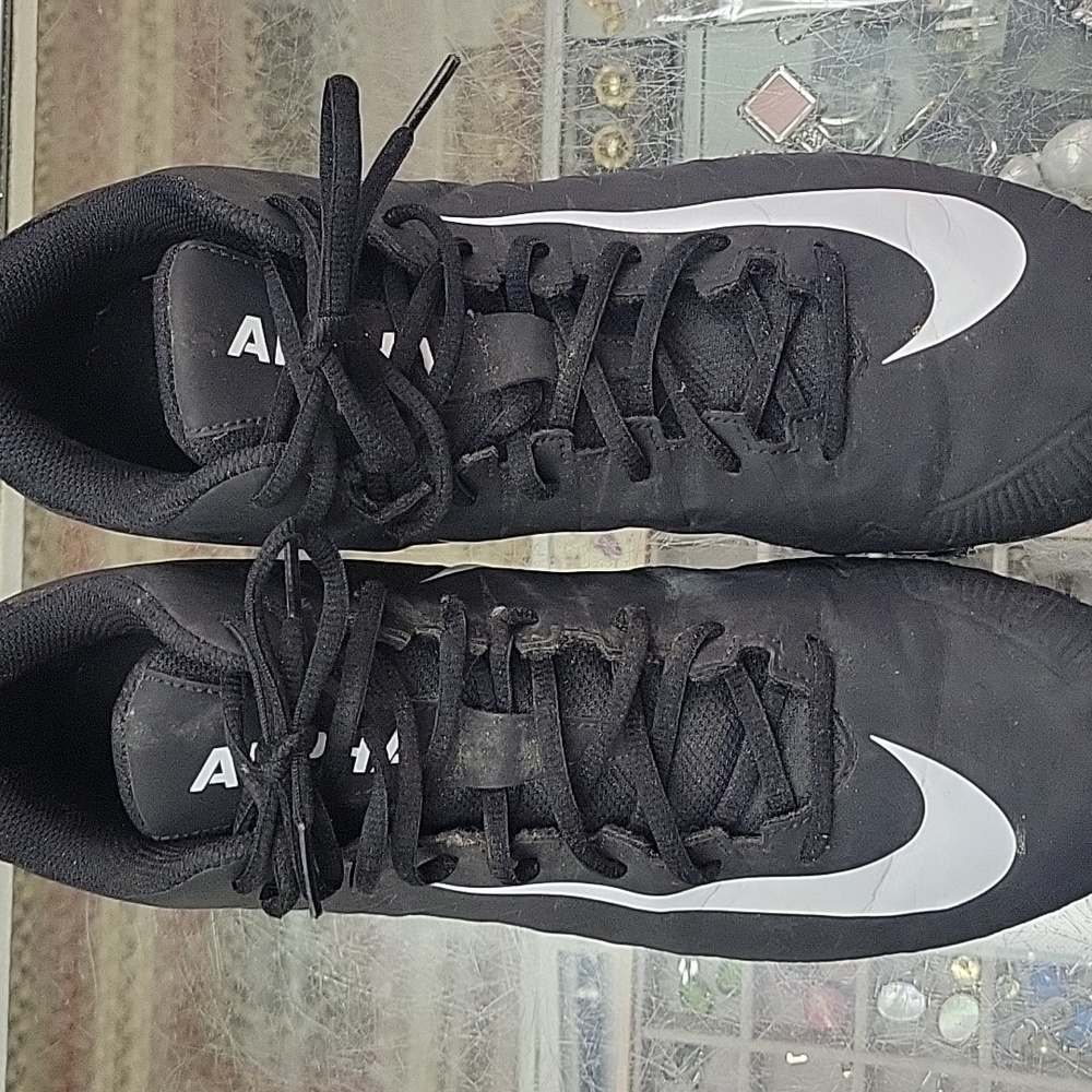 Nike Alpha Menace Shark Football Cleats